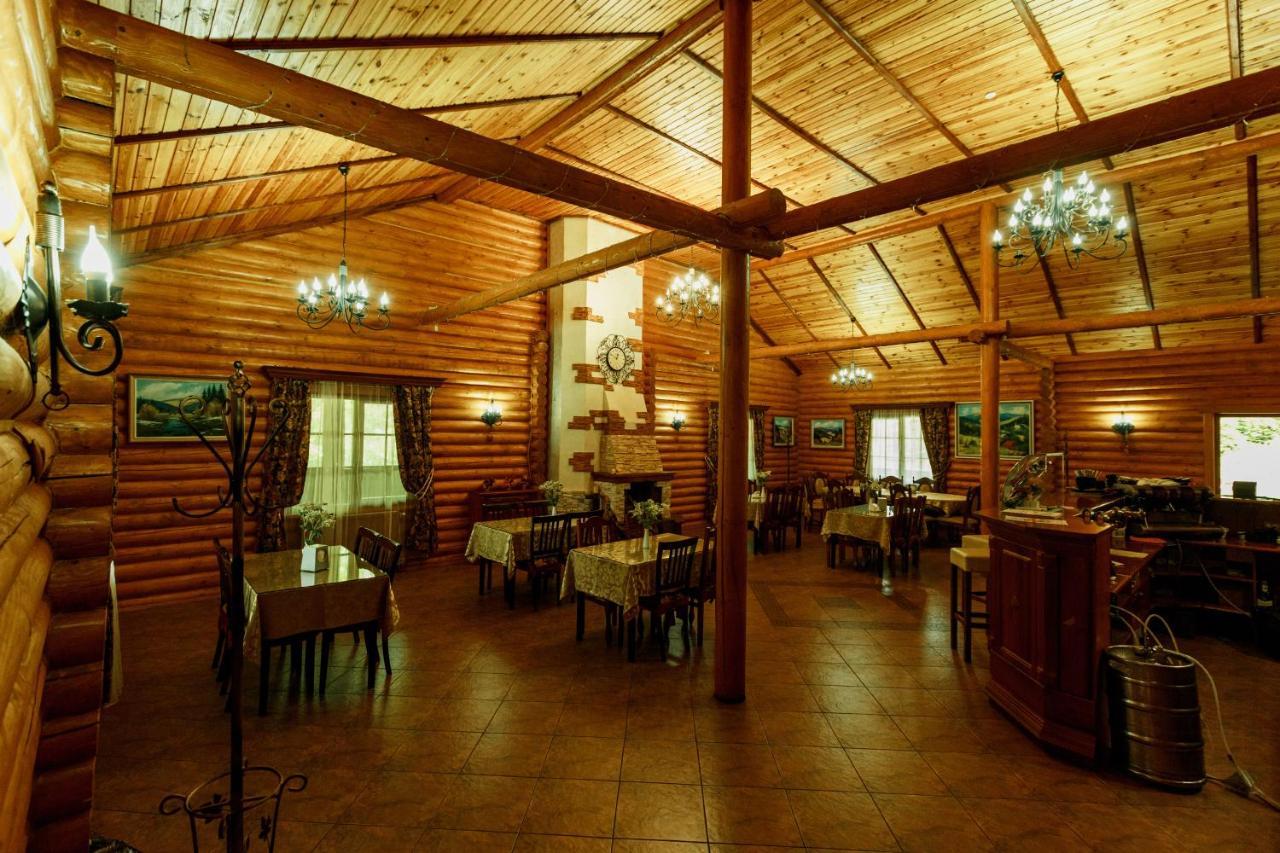 Lisova Kazka Hotel Zhdeniievo Ngoại thất bức ảnh