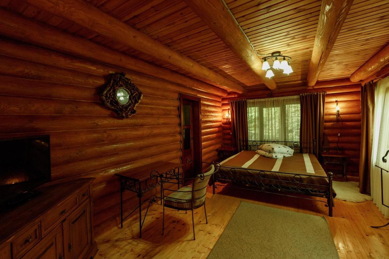 Lisova Kazka Hotel Zhdeniievo Ngoại thất bức ảnh