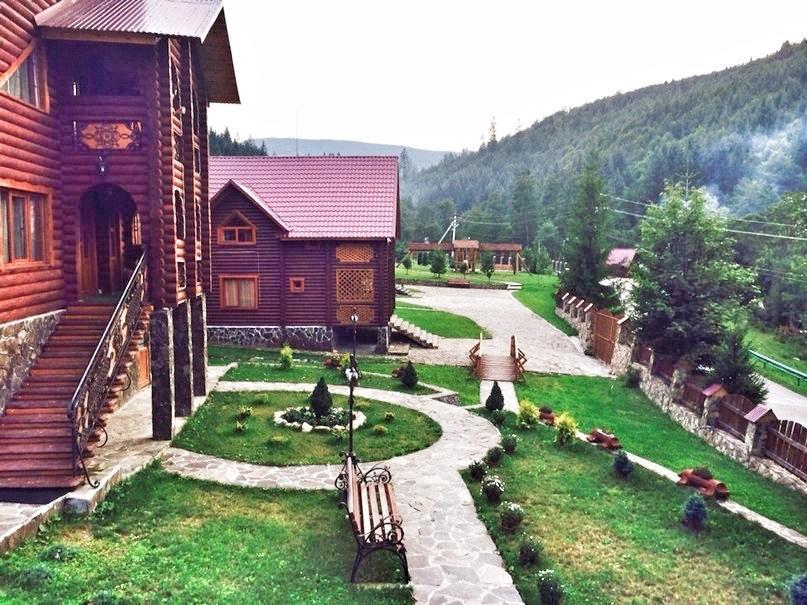 Lisova Kazka Hotel Zhdeniievo Ngoại thất bức ảnh