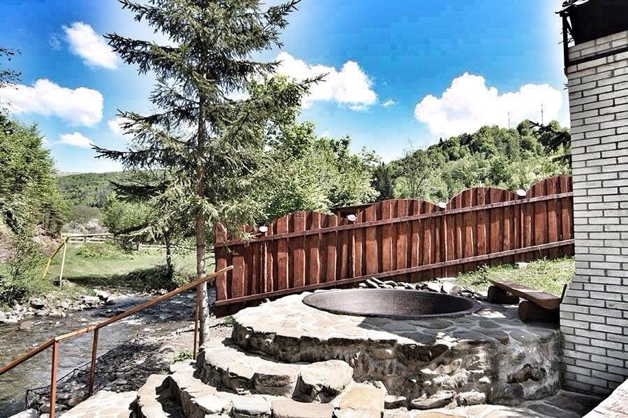 Lisova Kazka Hotel Zhdeniievo Ngoại thất bức ảnh