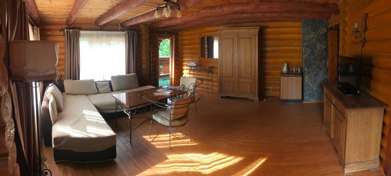 Lisova Kazka Hotel Zhdeniievo Ngoại thất bức ảnh